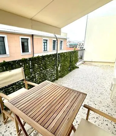 Comfy House W/terrace In Center Apartment Athens